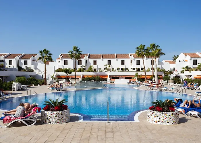Home2Book Las Americas Beach & Pool